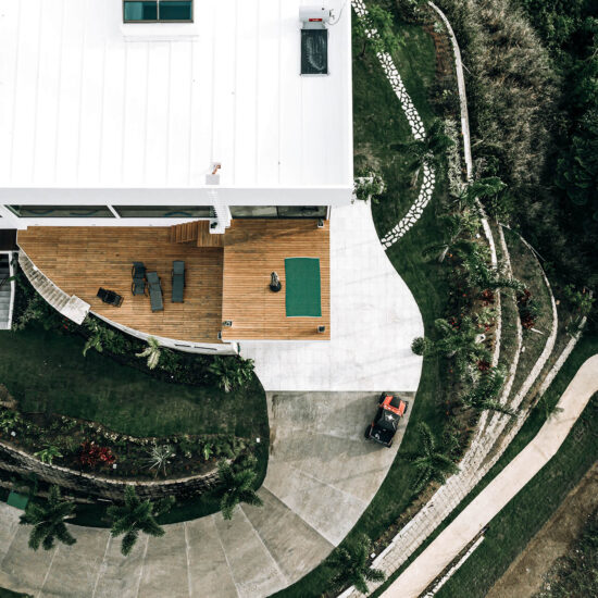 modern desing house in Hermosa Beach alianz construction