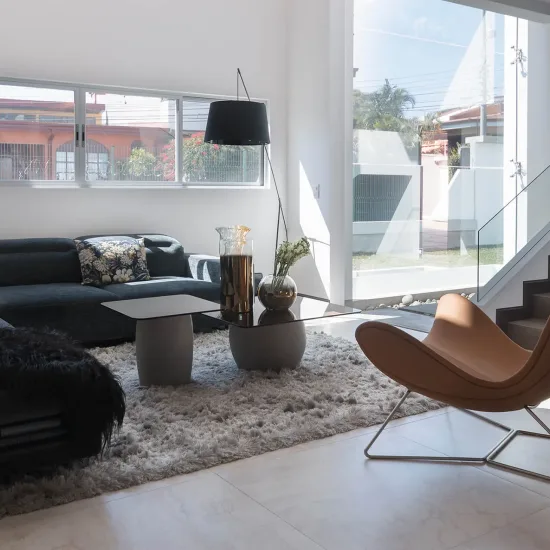 minimalist house in Sierras de la Unión alianz construction