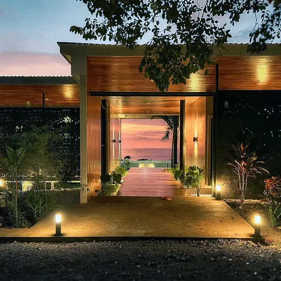 modern house in Santa Teresa alianz construction